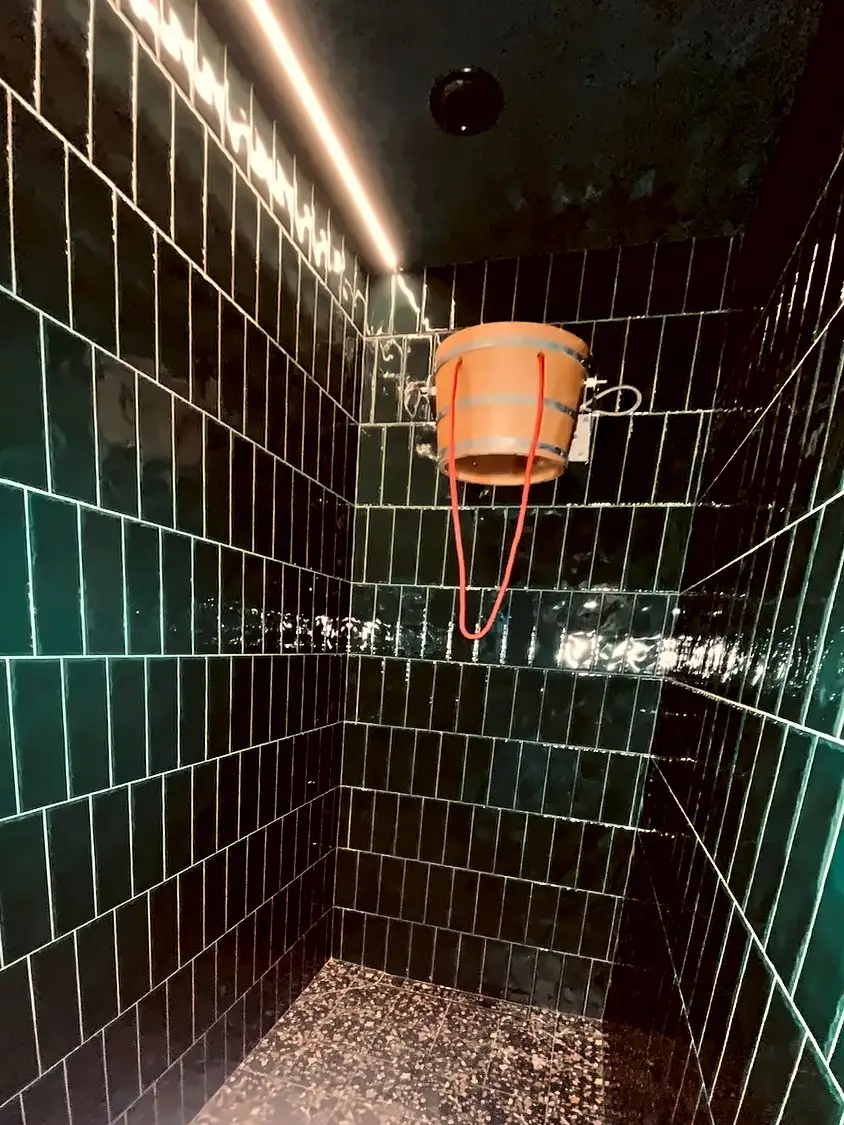 Shower in the sauna zone